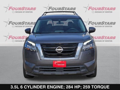 2022 Nissan Pathfinder SV