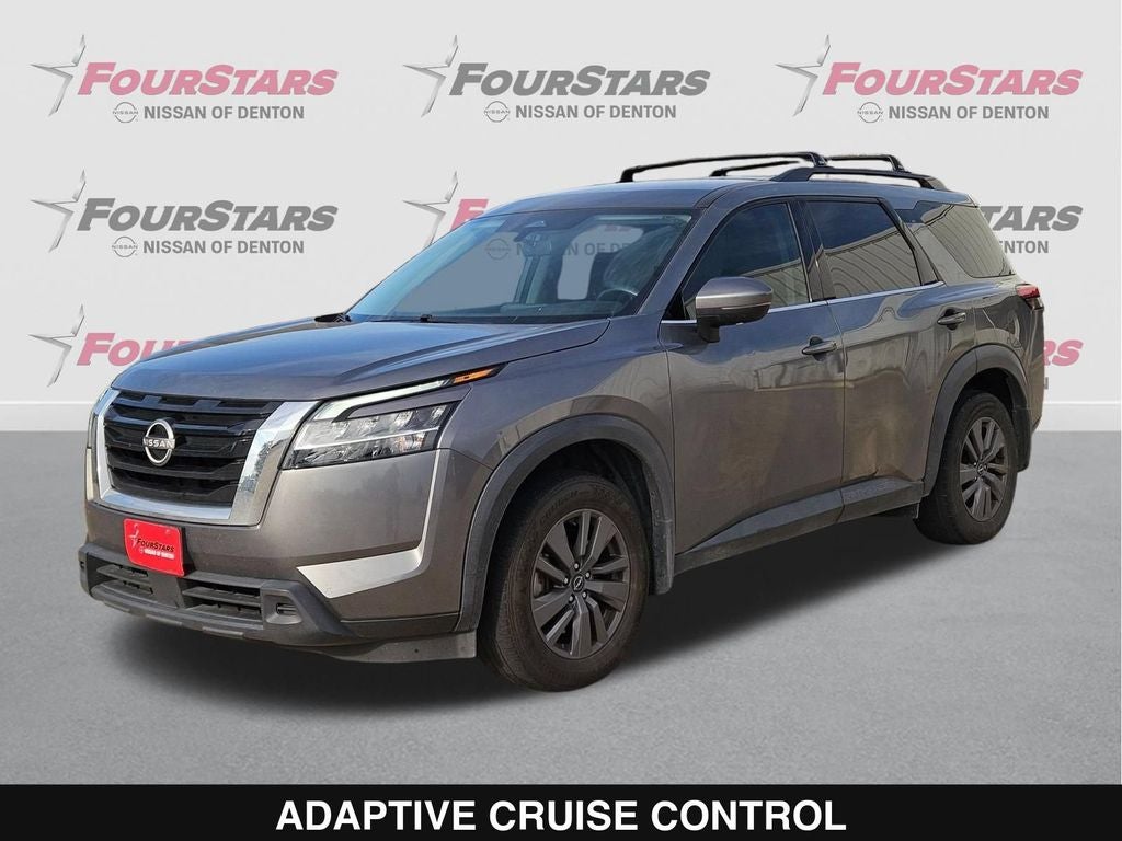 2022 Nissan Pathfinder SV