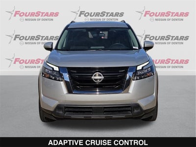 2023 Nissan Pathfinder SV