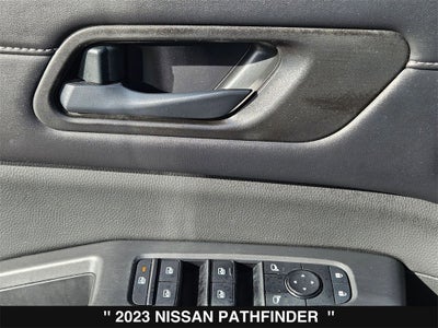 2023 Nissan Pathfinder SV