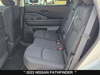 2023 Nissan Pathfinder SV