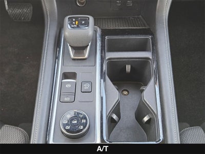 2023 Nissan Pathfinder SV