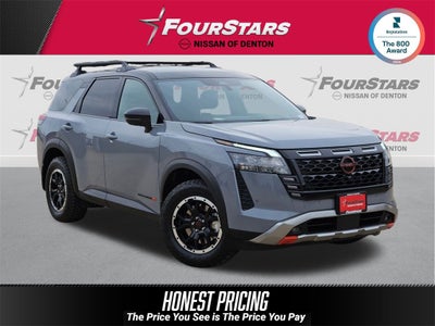 2026 Nissan Pathfinder SV