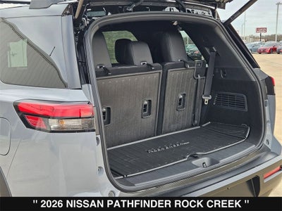 2026 Nissan Pathfinder SV