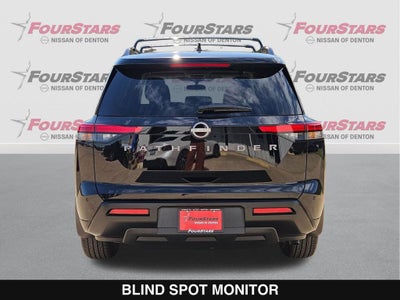 2026 Nissan Pathfinder SV