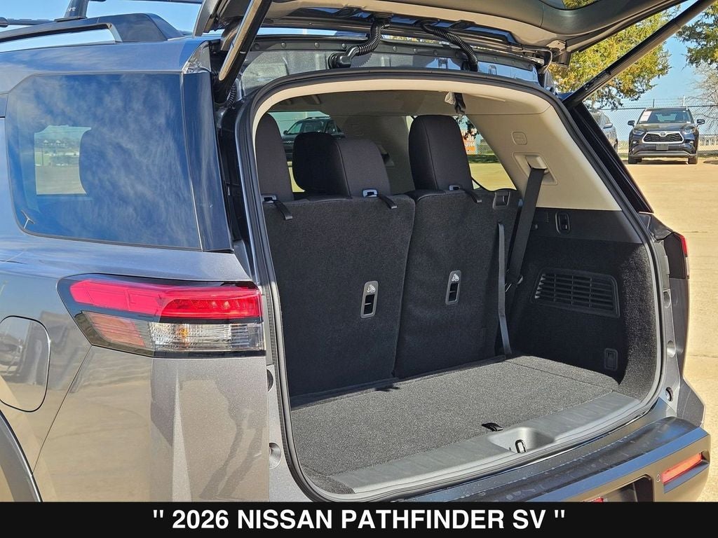 2026 Nissan Pathfinder SV