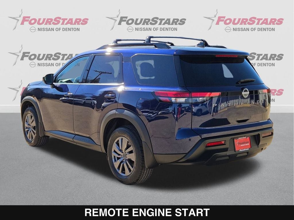 2026 Nissan Pathfinder SV