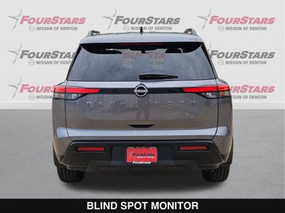 2026 Nissan Pathfinder SV