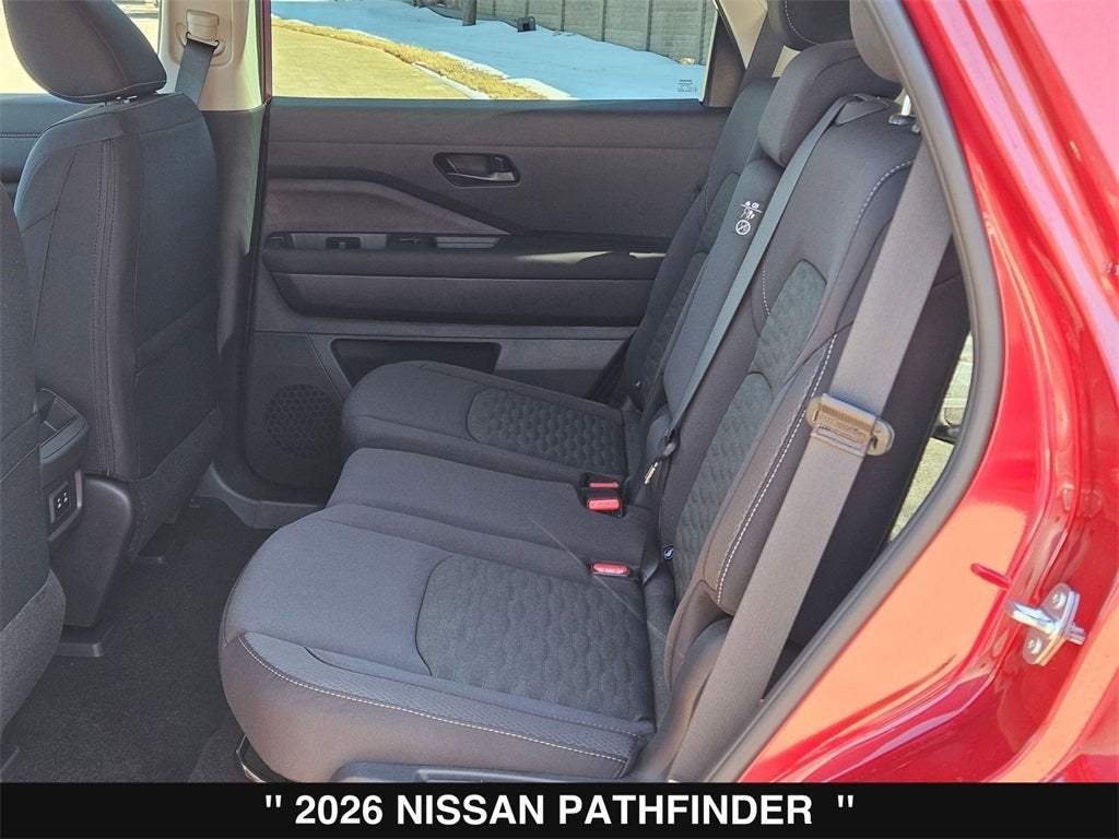 2026 Nissan Pathfinder SV