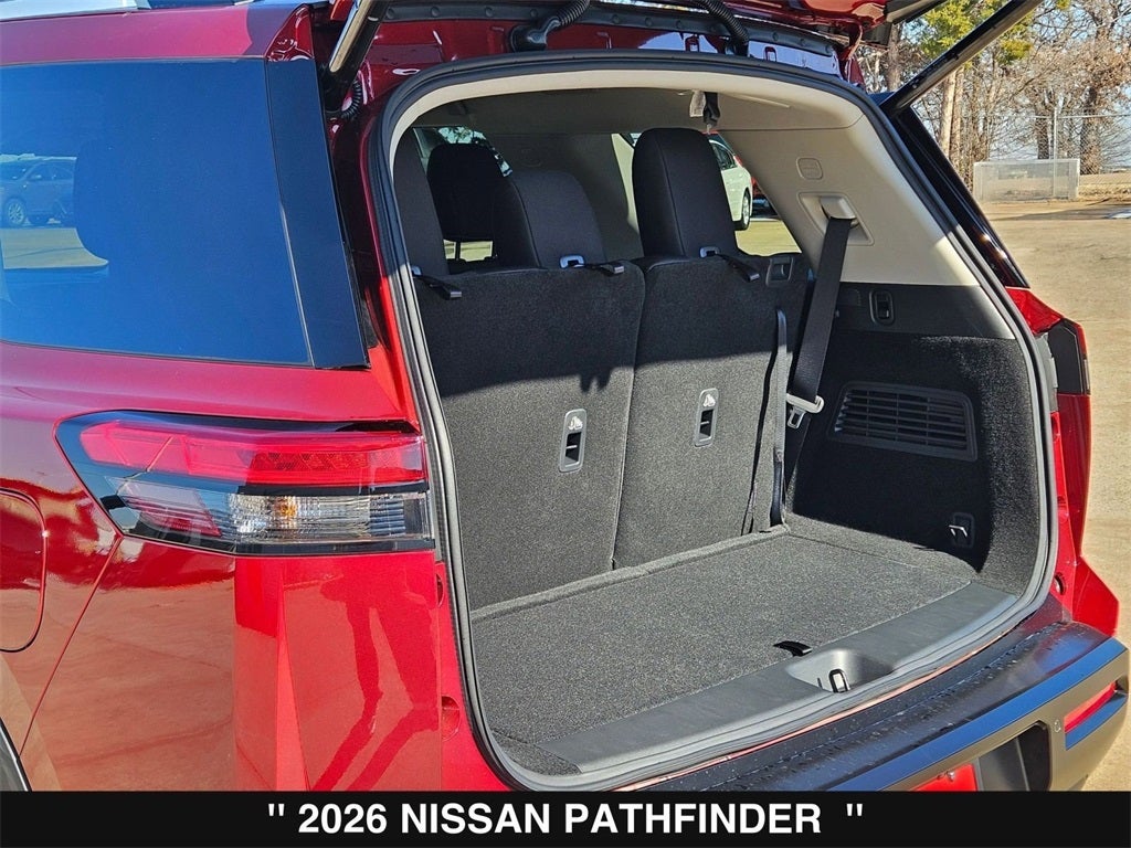 2026 Nissan Pathfinder SV