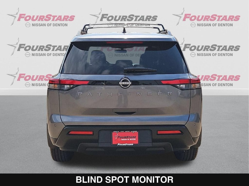 2026 Nissan Pathfinder SV