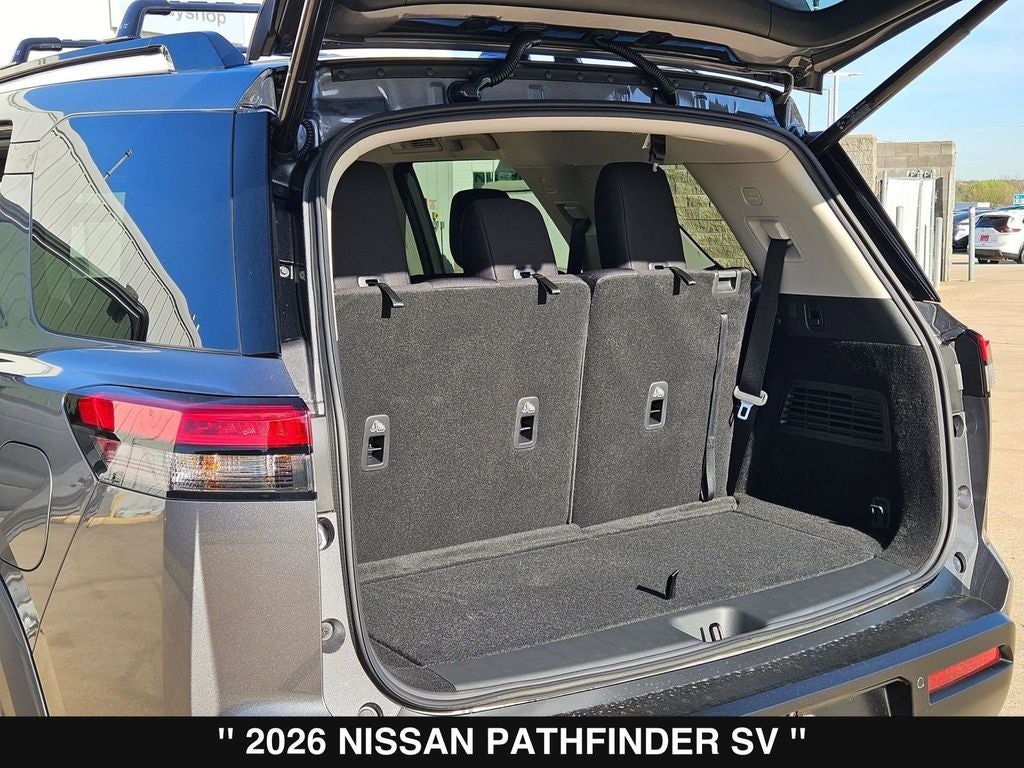 2026 Nissan Pathfinder SV