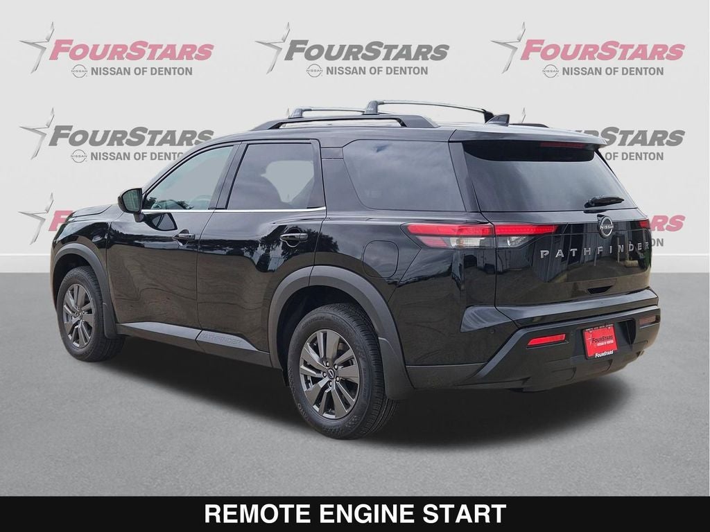 2026 Nissan Pathfinder SV