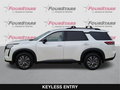 2026 Nissan Pathfinder SV