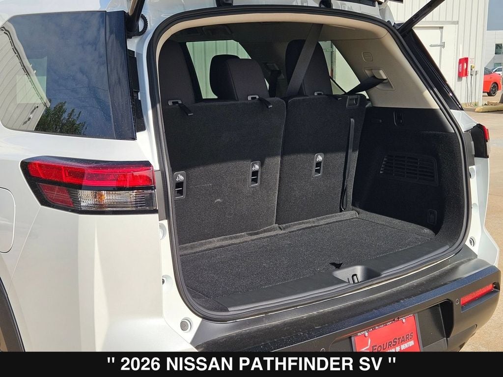 2026 Nissan Pathfinder SV