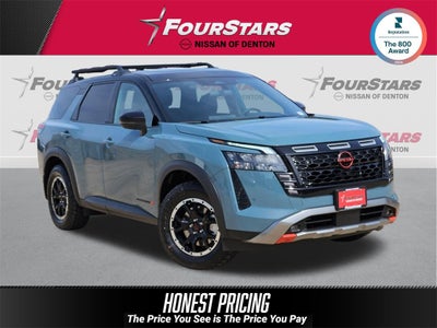 2026 Nissan Pathfinder SV