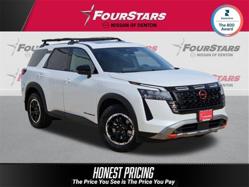 2026 Nissan Pathfinder SV