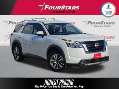 2022 Nissan Pathfinder SL