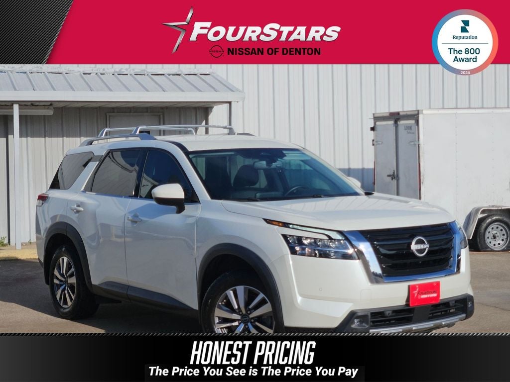 2022 Nissan Pathfinder SL