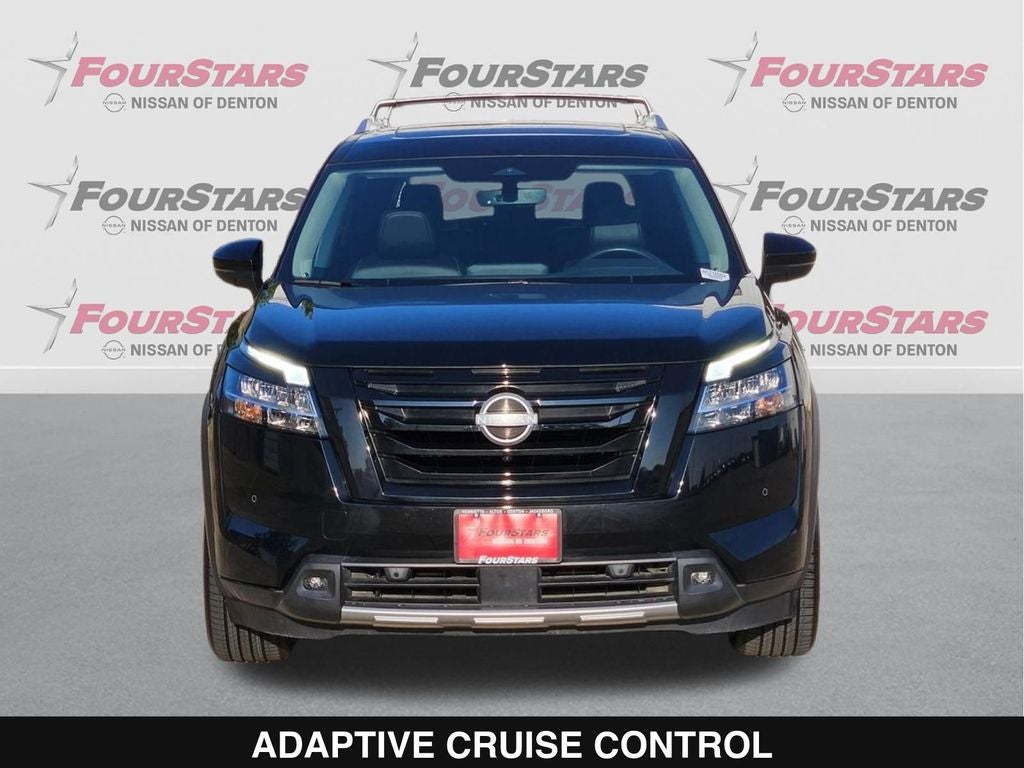 2024 Nissan Pathfinder SL