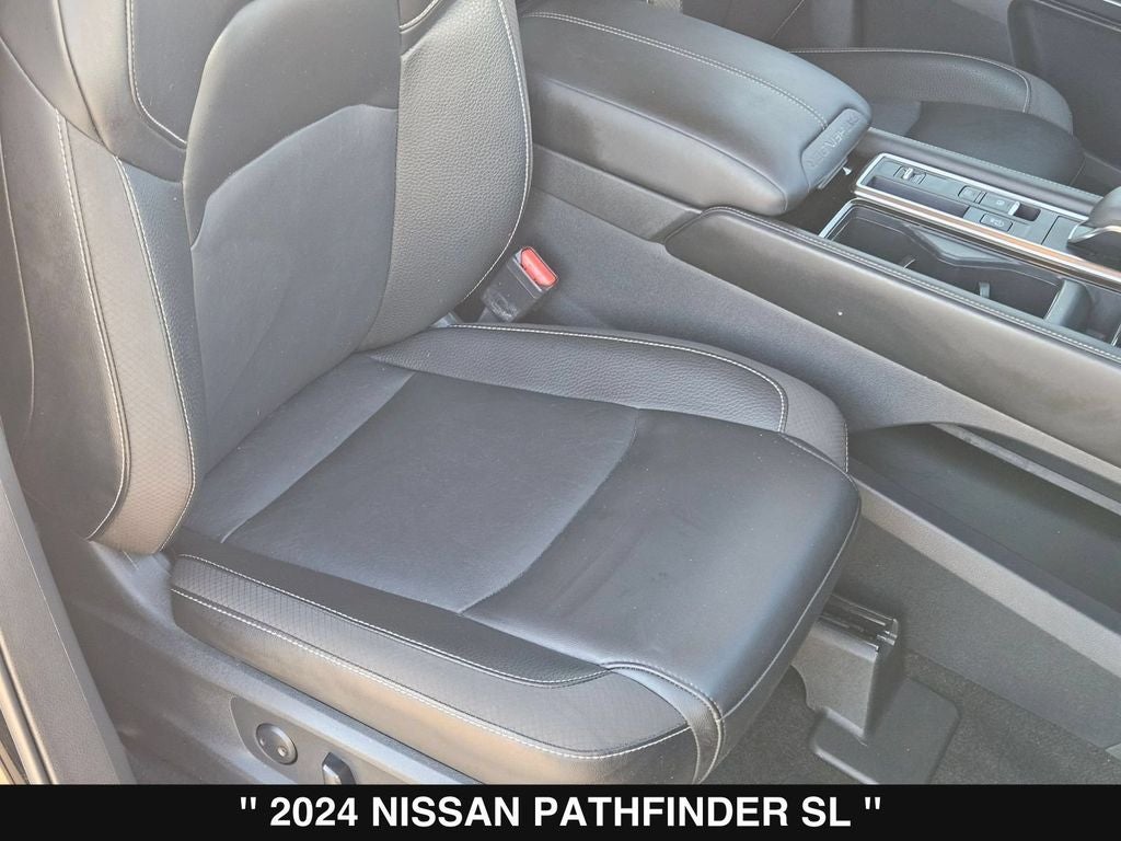 2024 Nissan Pathfinder SL