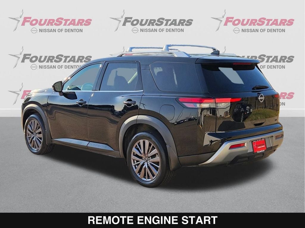 2024 Nissan Pathfinder SL