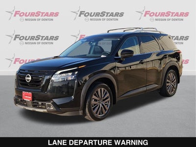 2024 Nissan Pathfinder SL