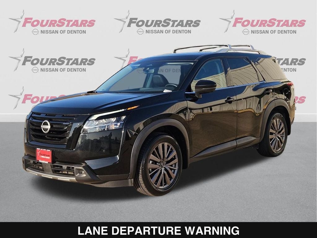 2024 Nissan Pathfinder SL