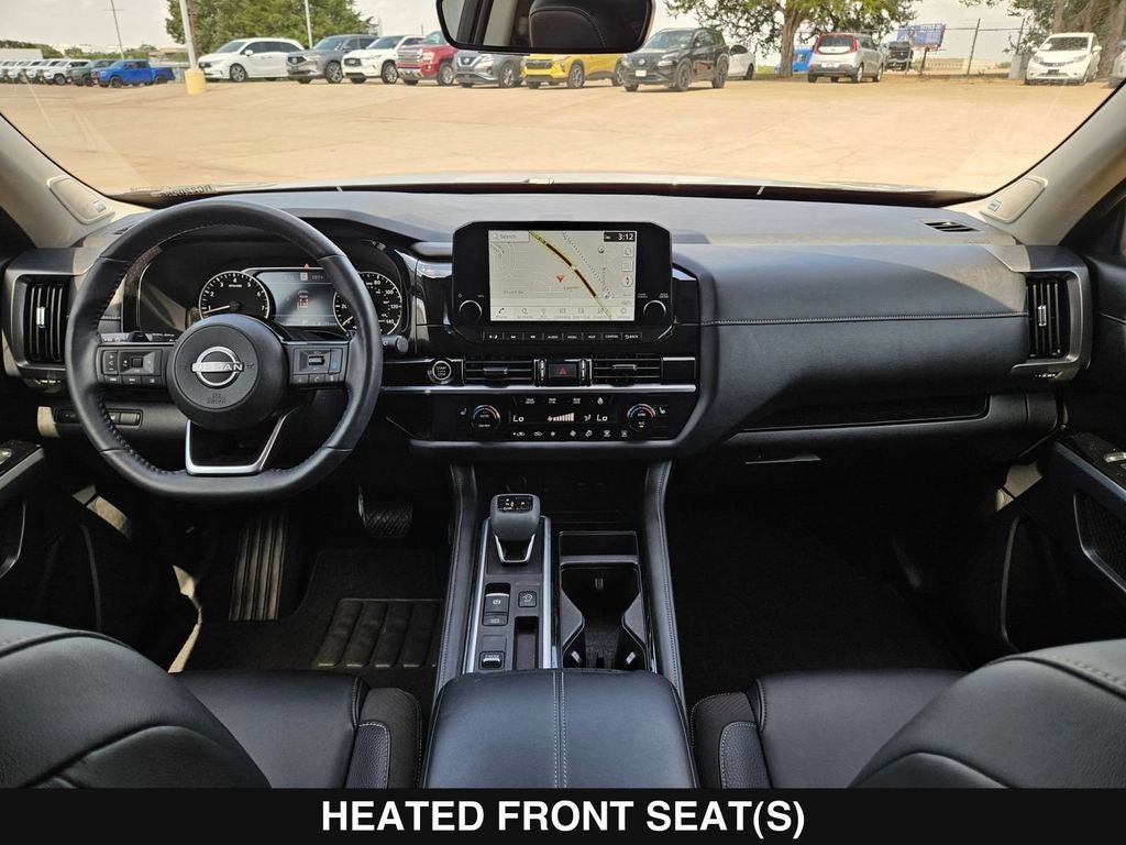 2024 Nissan Pathfinder SL