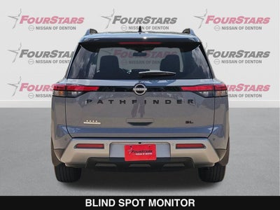 2024 Nissan Pathfinder SL