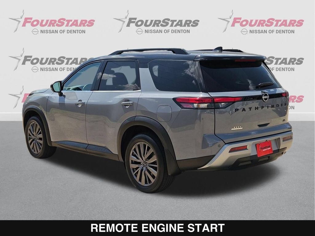 2024 Nissan Pathfinder SL