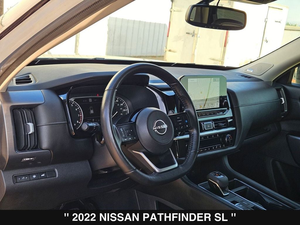 2022 Nissan Pathfinder SL