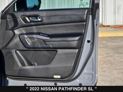 2022 Nissan Pathfinder SL