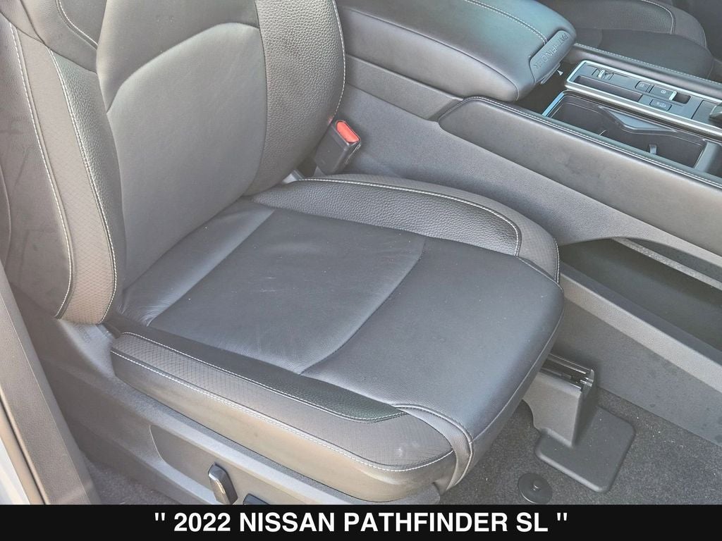 2022 Nissan Pathfinder SL