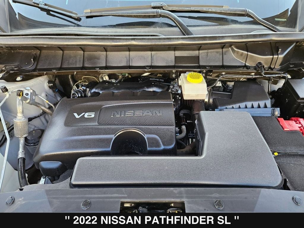 2022 Nissan Pathfinder SL