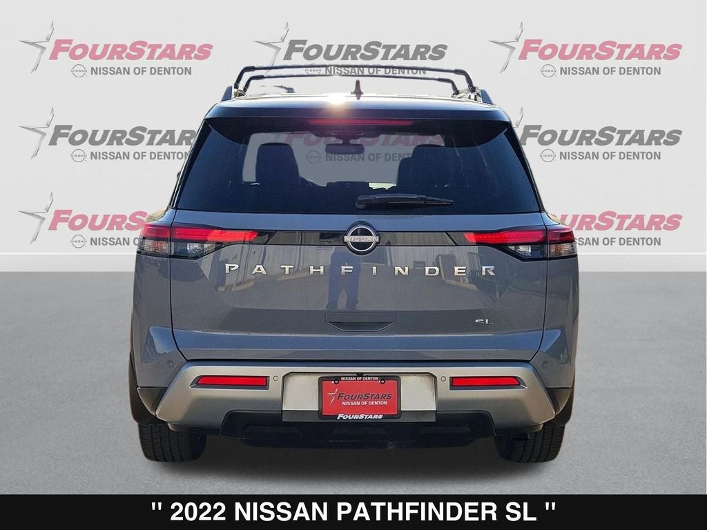 2022 Nissan Pathfinder SL
