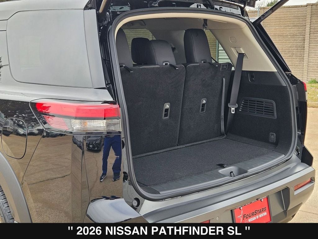 2026 Nissan Pathfinder SL