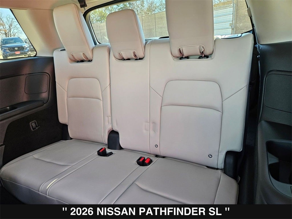 2026 Nissan Pathfinder SL