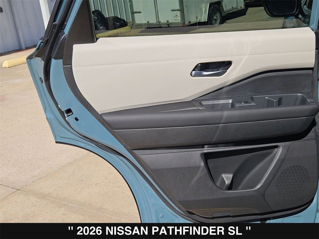 2026 Nissan Pathfinder SL