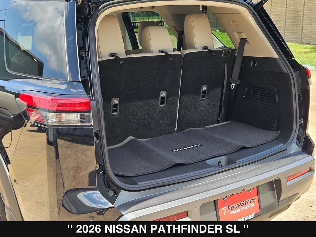 2026 Nissan Pathfinder SL
