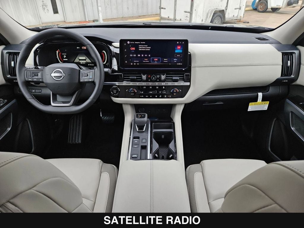 2026 Nissan Pathfinder SL