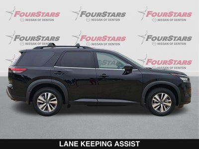 2026 Nissan Pathfinder SL