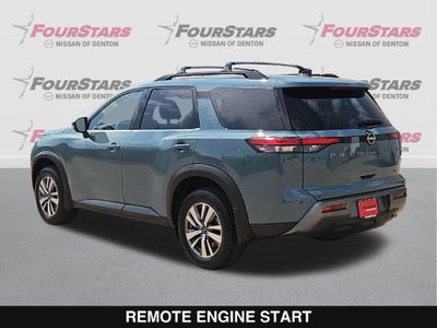 2026 Nissan Pathfinder SL