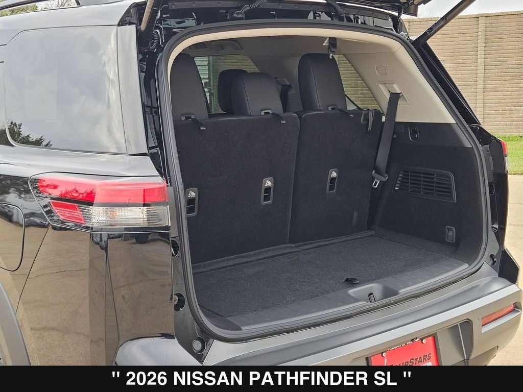 2026 Nissan Pathfinder SL