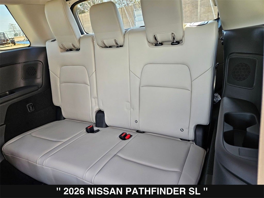 2026 Nissan Pathfinder SL