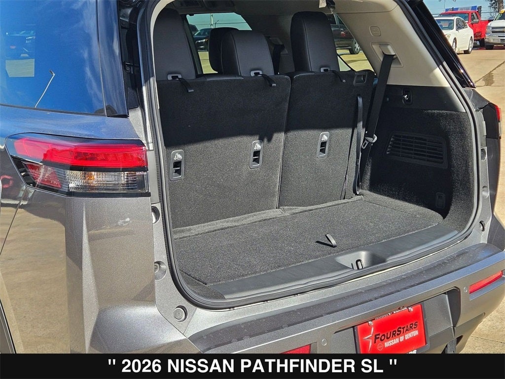 2026 Nissan Pathfinder SL