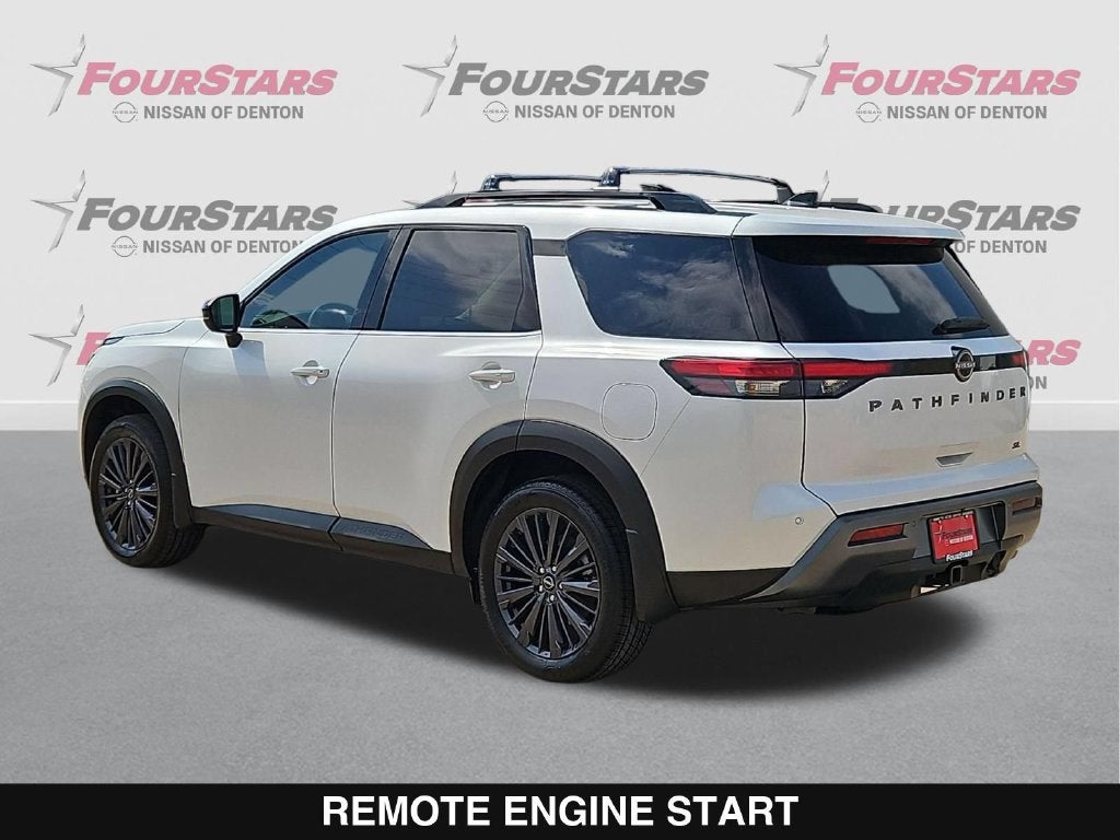 2026 Nissan Pathfinder SL
