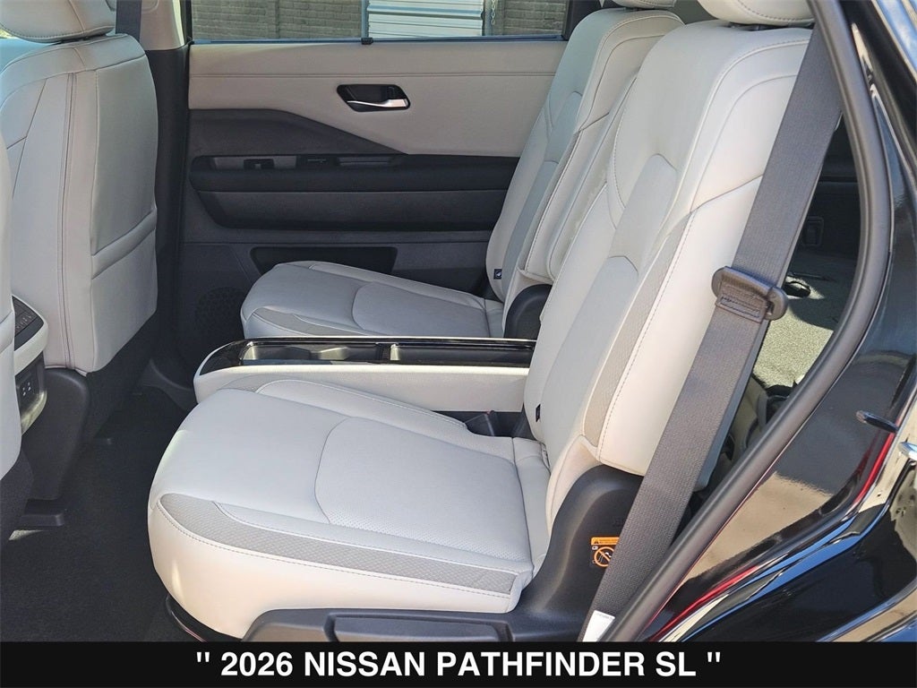 2026 Nissan Pathfinder SL