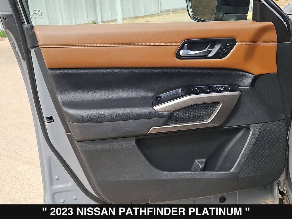 2023 Nissan Pathfinder Platinum