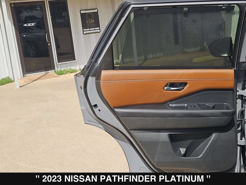 2023 Nissan Pathfinder Platinum